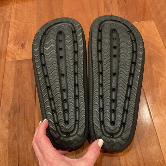 Cloud slides - Picture 4 of 4